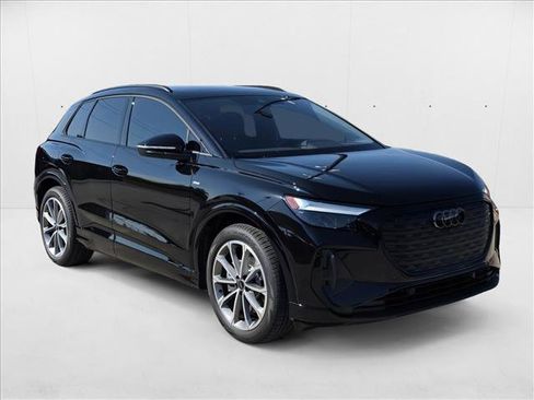 New 2026 Audi Q4 e-tron Premium image 3