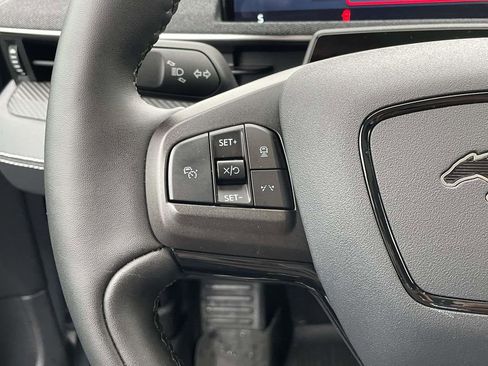 Used 2022 Ford Mustang Mach-E Premium image 25