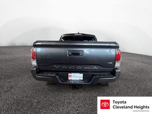 Used 2023 Toyota Tacoma TRD Sport AWD/4WD image 6