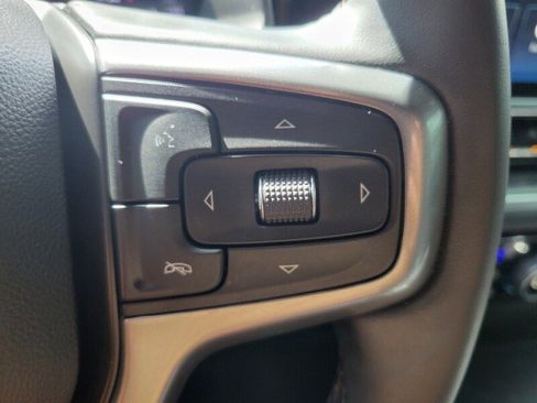 Used 2025 Chevrolet Silverado 1500 LTZ w/ Technology Package AWD/4WD image 18