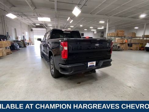 Used 2023 Chevrolet Silverado 1500 RST w/ Convenience Package II AWD/4WD image 9
