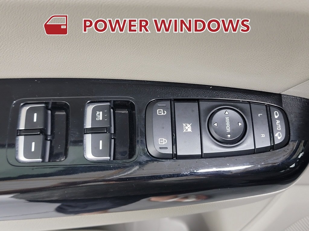 Used 2021 Kia Sportage EX FWD image 28