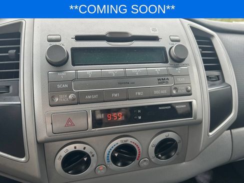 Used 2009 Toyota Tacoma PreRunner RWD image 11