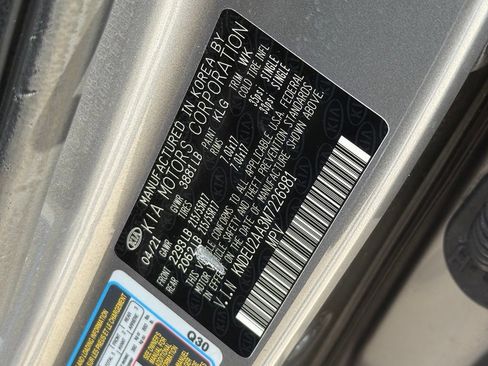 Used 2021 Kia Seltos S FWD image 36
