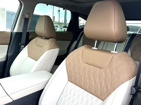 New 2026 Nissan Murano Platinum w/ Cargo Package AWD/4WD image 11