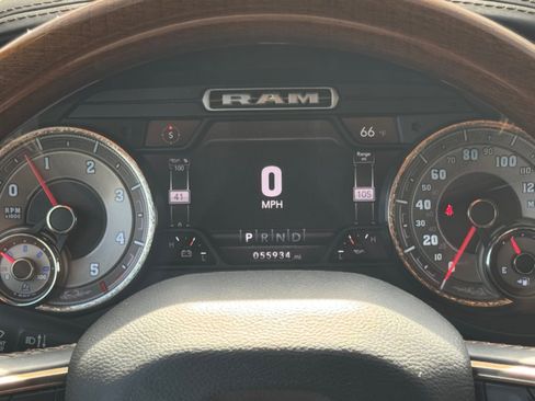 Used 2020 RAM 1500 Longhorn image 14