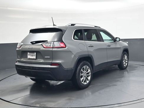 Used 2020 Jeep Cherokee Latitude Plus w/ Comfort/Convenience Group image 4