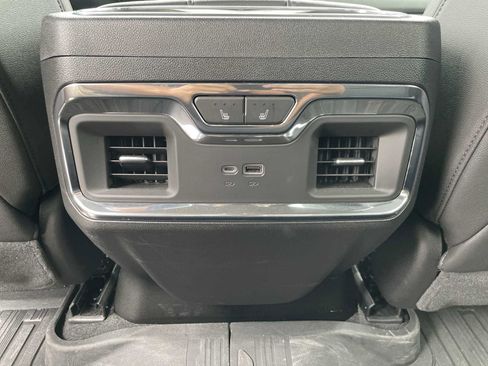 Used 2024 GMC Sierra 1500 SLT w/ SLT Premium Plus Package AWD/4WD image 21