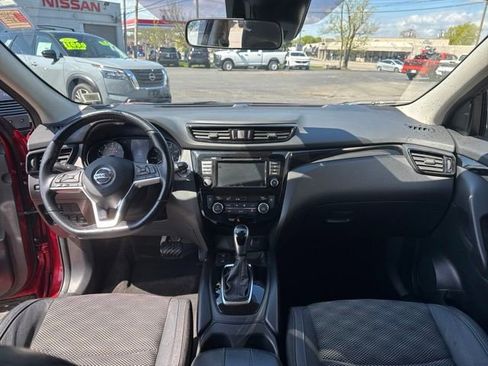 Used 2021 Nissan Rogue Sport SV w/ Technology Package AWD/4WD image 20