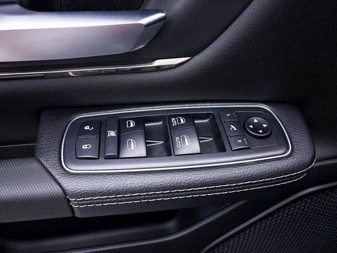 Used 2019 RAM 1500 Sport w/ Level 2 Equipment Group image 17