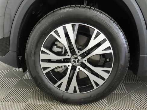 Certified 2025 Mercedes-Benz GLA 250 image 30