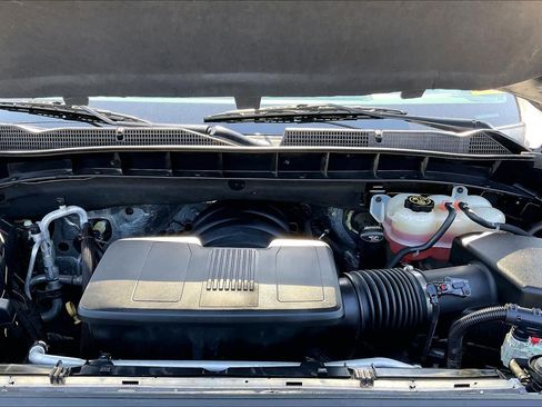 Used 2019 GMC Sierra 1500 SLT RWD image 28