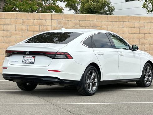 Certified 2023 Honda Accord EX image 4