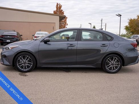 Used 2023 Kia Forte GT-Line w/ GT-Line Premium Package image 4