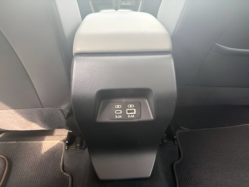 Used 2024 Subaru Crosstrek 2.0i Premium AWD/4WD image 22