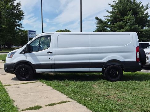Used 2025 Ford Transit 250 Low Roof AWD w/ Load Area Protection Package image 5