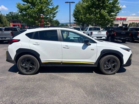 Used 2024 Subaru Crosstrek 2.5i Sport AWD/4WD image 5