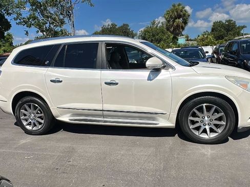 Used 2013 Buick Enclave Leather FWD image 6