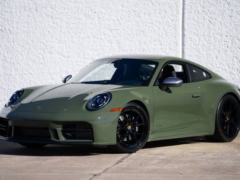 Used 2026 Porsche 911 Carrera T image 1