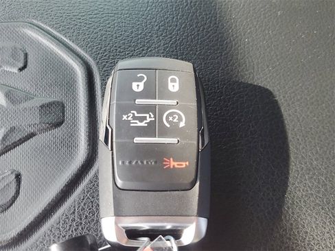 Used 2019 RAM 3500 Laramie image 23