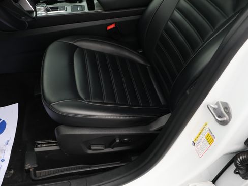 Used 2023 Ford Edge SEL w/ Convenience Package image 39