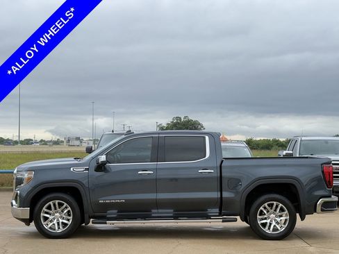 Used 2023 Chevrolet Silverado 1500 LT AWD/4WD image 3
