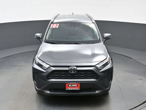 Used 2025 Toyota RAV4 XLE AWD/4WD image 35