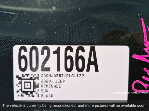 Used 2020 Jeep Renegade Altitude FWD image 19