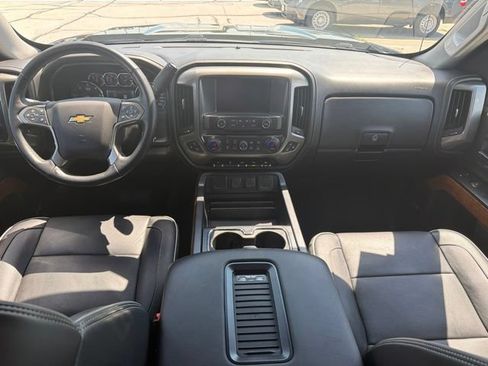 Used 2018 Chevrolet Silverado 1500 High Country AWD/4WD image 24