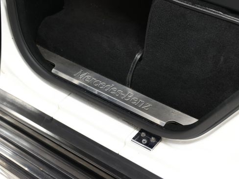 Used 2017 Mercedes-Benz G 550 image 38