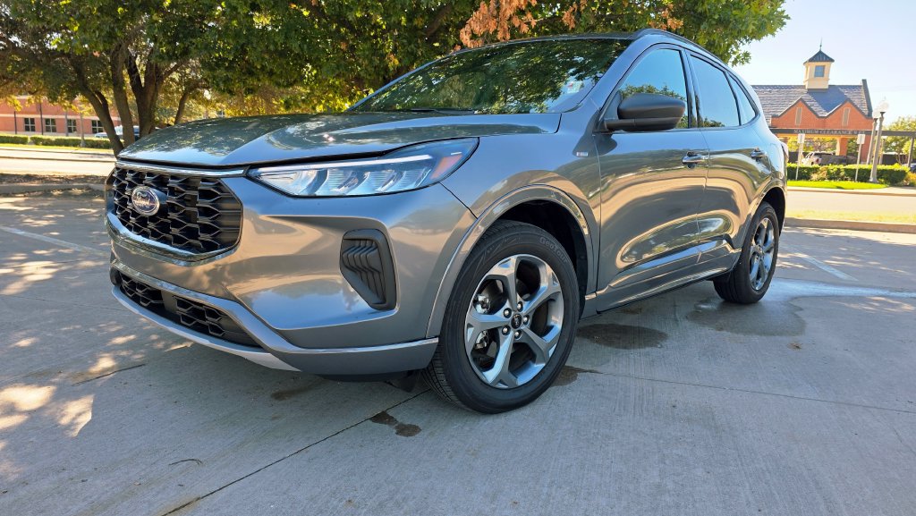 Used 2024 Ford Escape ST-Line AWD/4WD image 5