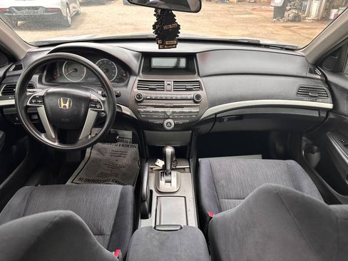 Used 2012 Honda Accord LX image 10