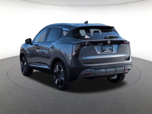 New 2026 Nissan Kicks SR w/ Cold Weather Package AWD/4WD image 7