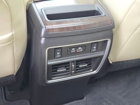 Used 2022 Nissan Murano Platinum w/ Cargo Package FWD image 24