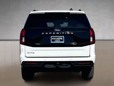 New 2026 Ford Expedition Active AWD/4WD image 4