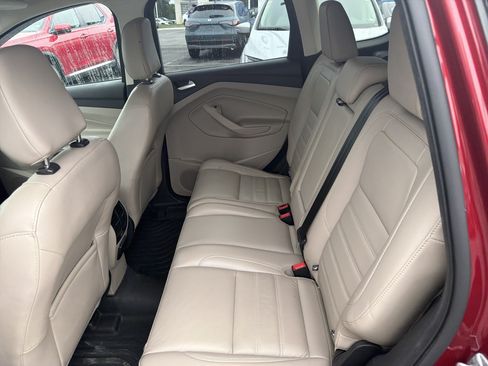 Used 2019 Ford Escape Titanium AWD/4WD image 20