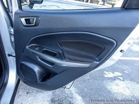Used 2018 Ford EcoSport SE image 23