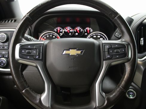 Used 2021 Chevrolet Silverado 1500 LT image 35