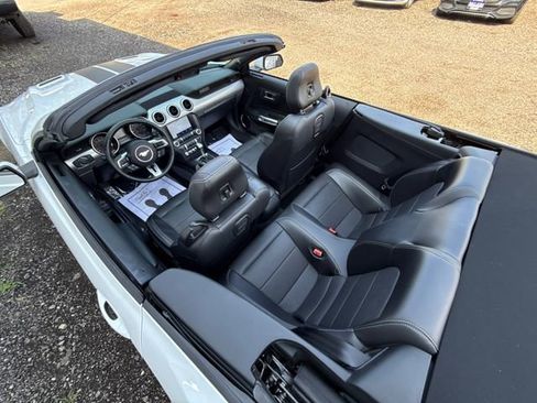 Used 2020 Ford Mustang GT Premium image 38