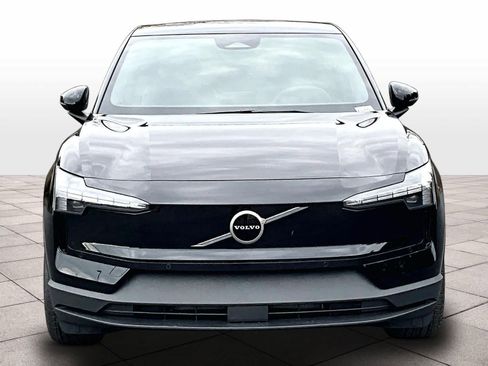 New 2026 Volvo EX30 Plus w/ Climate Package image 5