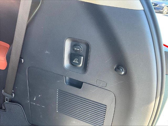 Certified 2023 Kia Carnival SX FWD image 29