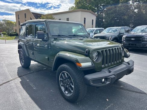 Used 2021 Jeep Wrangler Unlimited Sport image 3