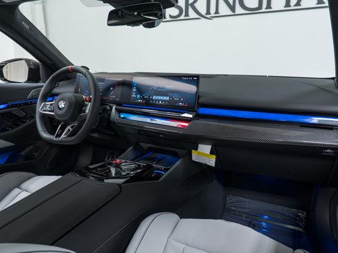 Used 2026 BMW M5 w/ Carbon Package image 15