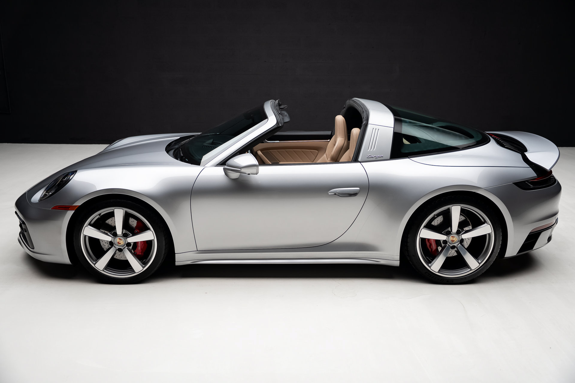 Used 2023 Porsche 911 Targa 4S AWD/4WD image 18