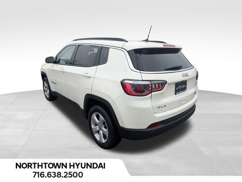 Used 2019 Jeep Compass Latitude image 12