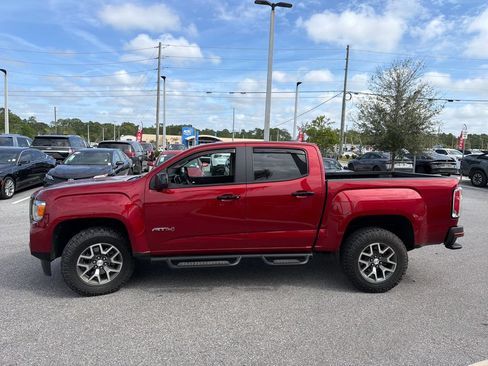 Used 2022 GMC Canyon AT4 w/ Driver Alert Package AWD/4WD image 4