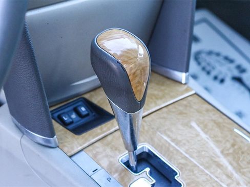 Used 2007 Toyota Camry LE image 19