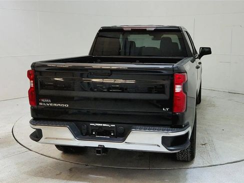 Used 2022 Chevrolet Silverado 1500 LT AWD/4WD image 6