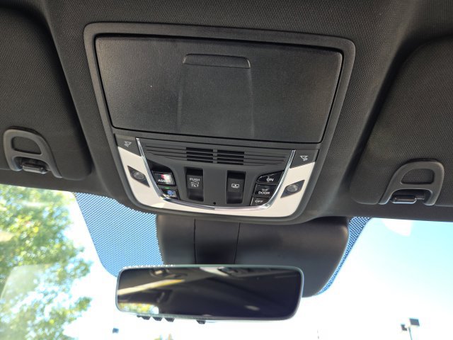 Used 2021 Acura RDX w/ Advance Package FWD image 31