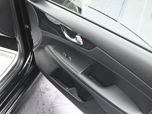 Used 2021 Kia Forte GT-Line image 36